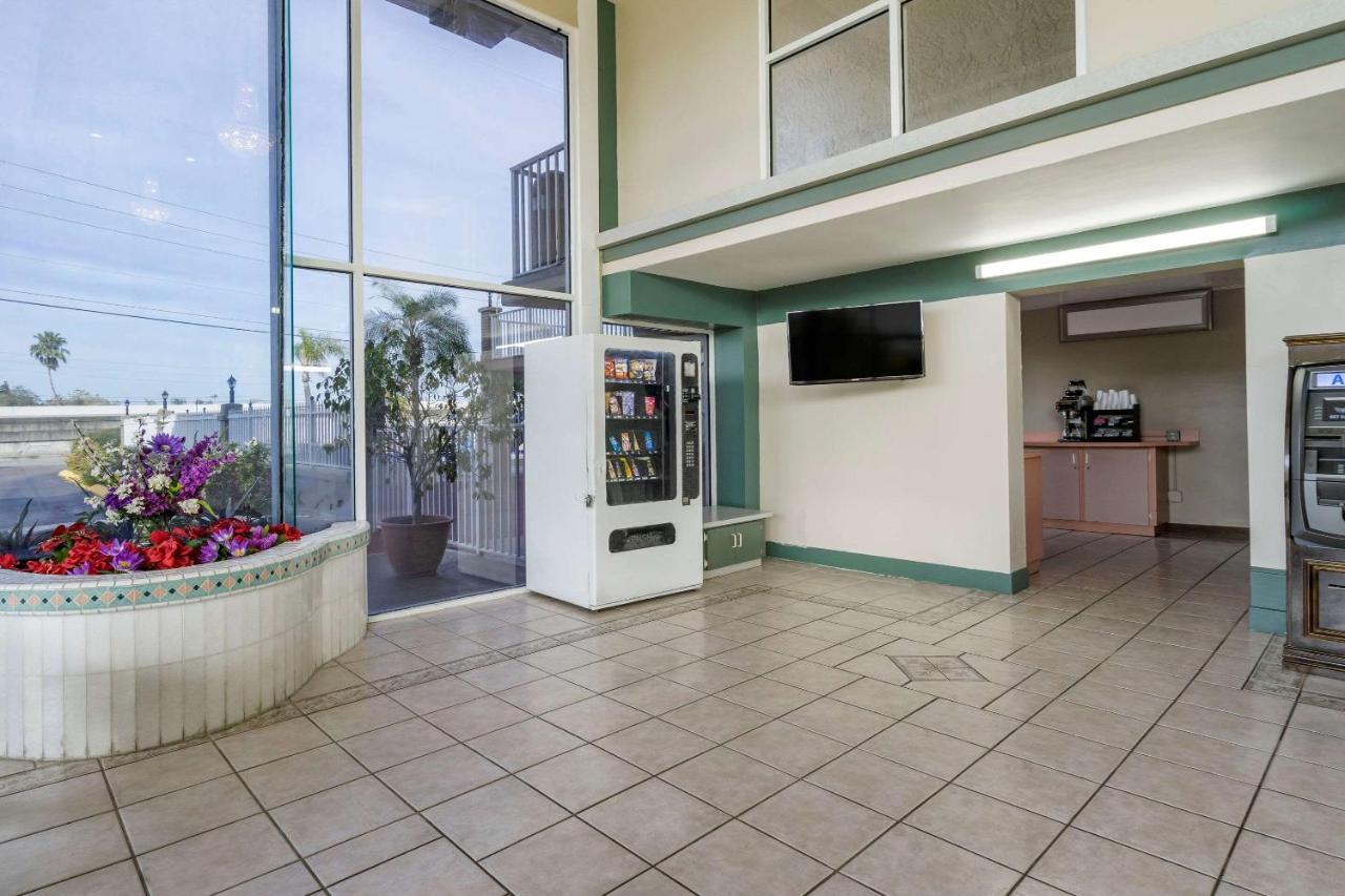 Rodeway Inn Clearwater-Largo المظهر الخارجي الصورة